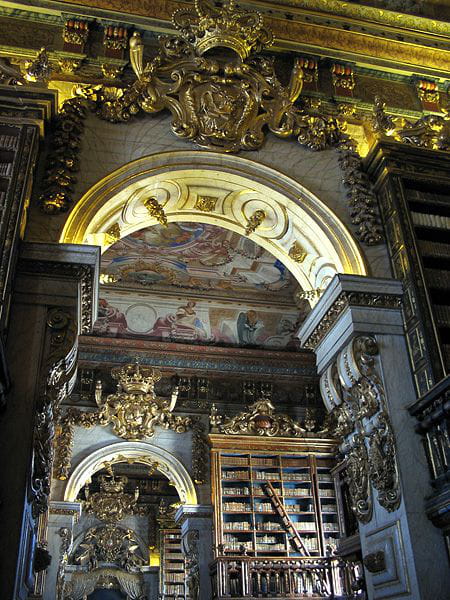 Biblioteca Joanina: obra maestra del barroco