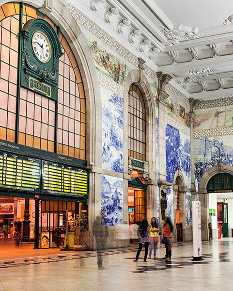 Porto São Bento: São Bento Railway Station